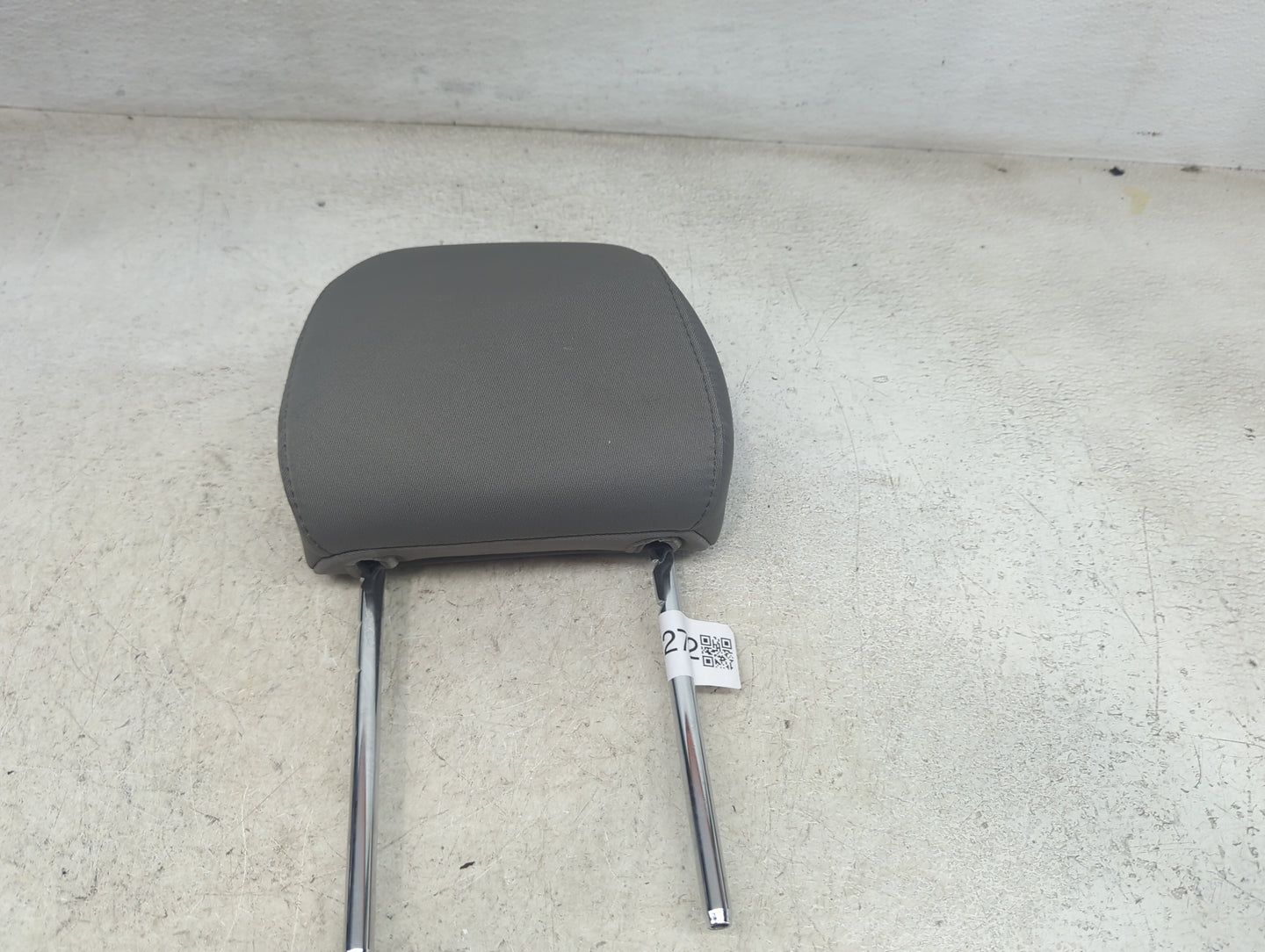 2016 Ford Fusion Headrest Head Rest Front Driver Passenger Seat Fits Fits 1999 2000 2001 2002 OEM Used Auto Parts - Oemuseda