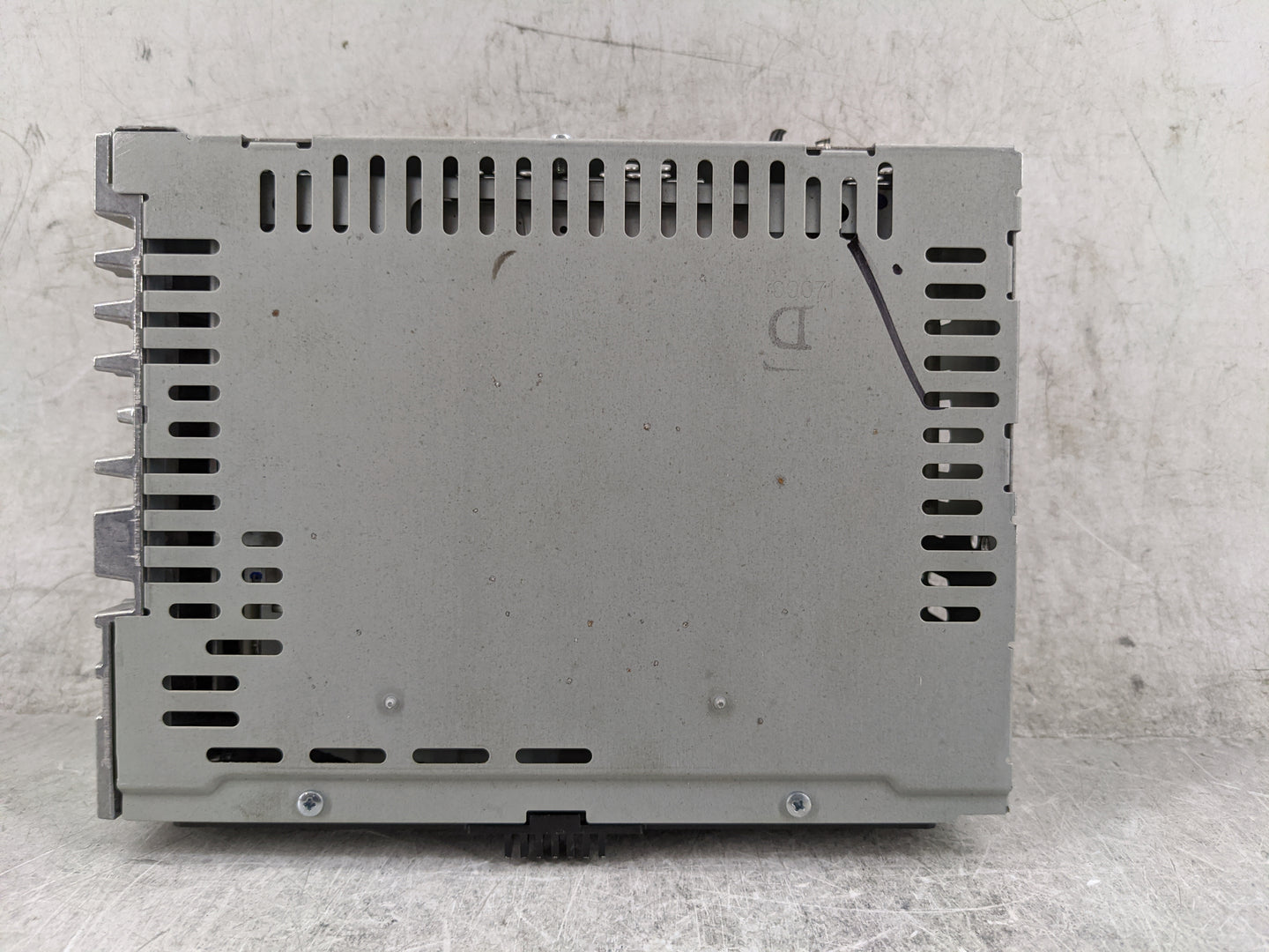 2015-2016 Ford Fusion Radio AM FM Cd Player Receiver Replacement P/N:FS7T-19C107-BB Fits Fits 2015 2016 OEM Used Auto Parts 