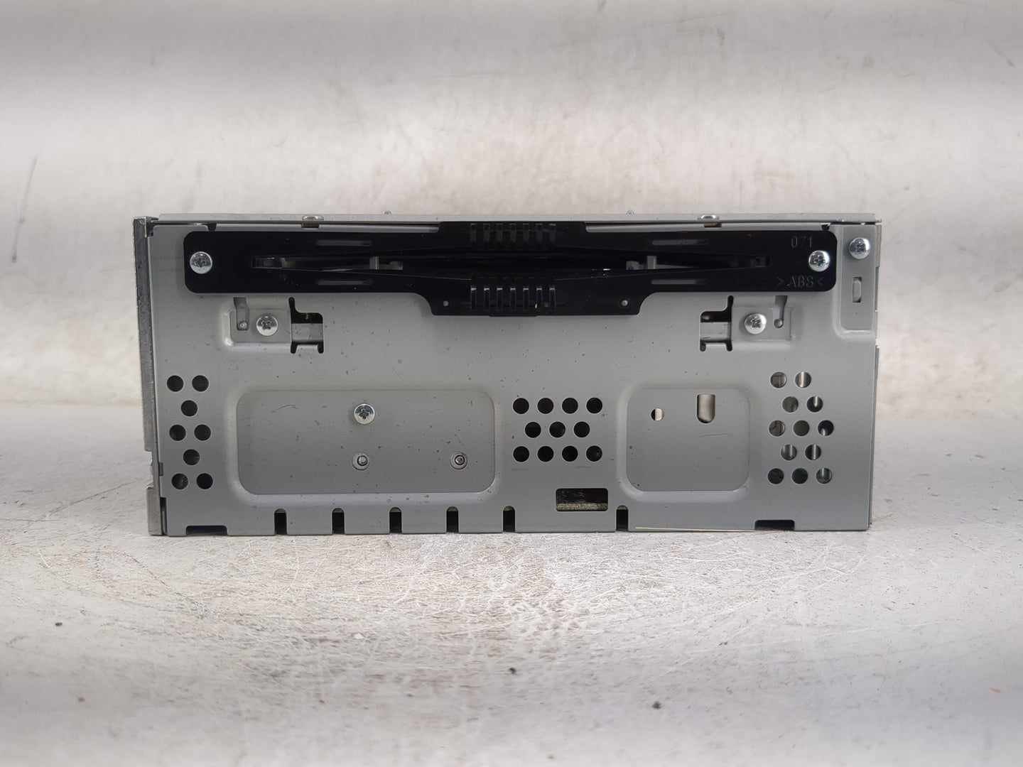 2016 Ford Fusion Radio AM FM Cd Player Receiver Replacement P/N:FS7T-19C107-YB Fits OEM Used Auto Parts - Oemusedautoparts1.