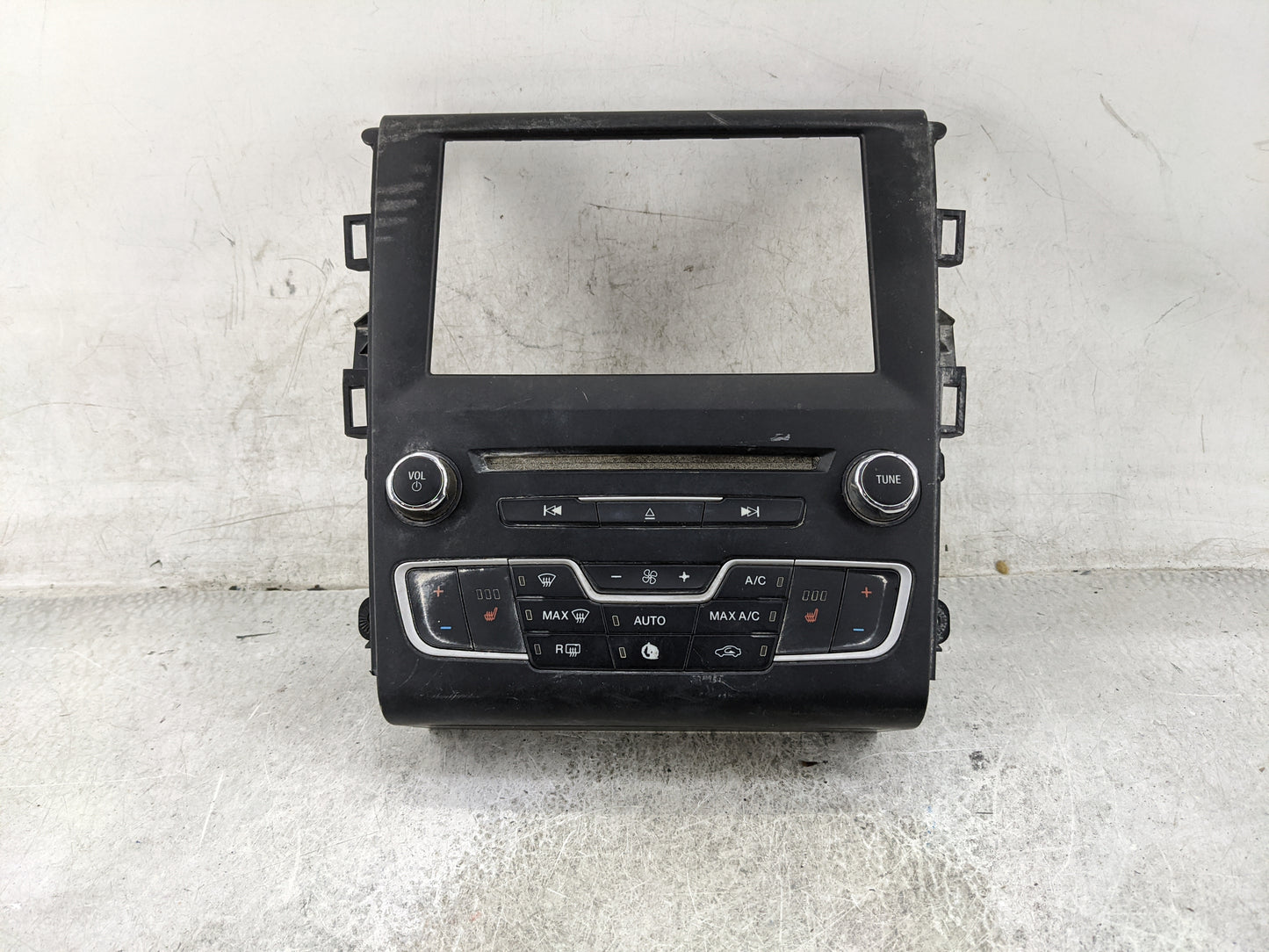 2016 Ford Fusion Climate Control Module Temperature AC/Heater Replacement P/N:GS7T-18E245-AEB Fits OEM Used Auto Parts - Oem