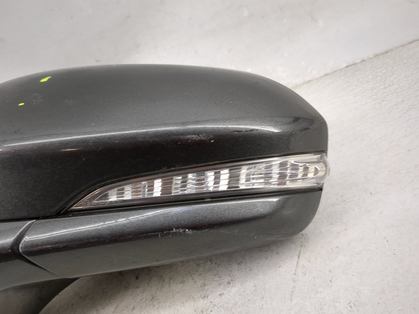 2015-2017 Ford Fusion Driver Side View Mirror - Left Door Mirror OEM Used - Oemusedautoparts1.com