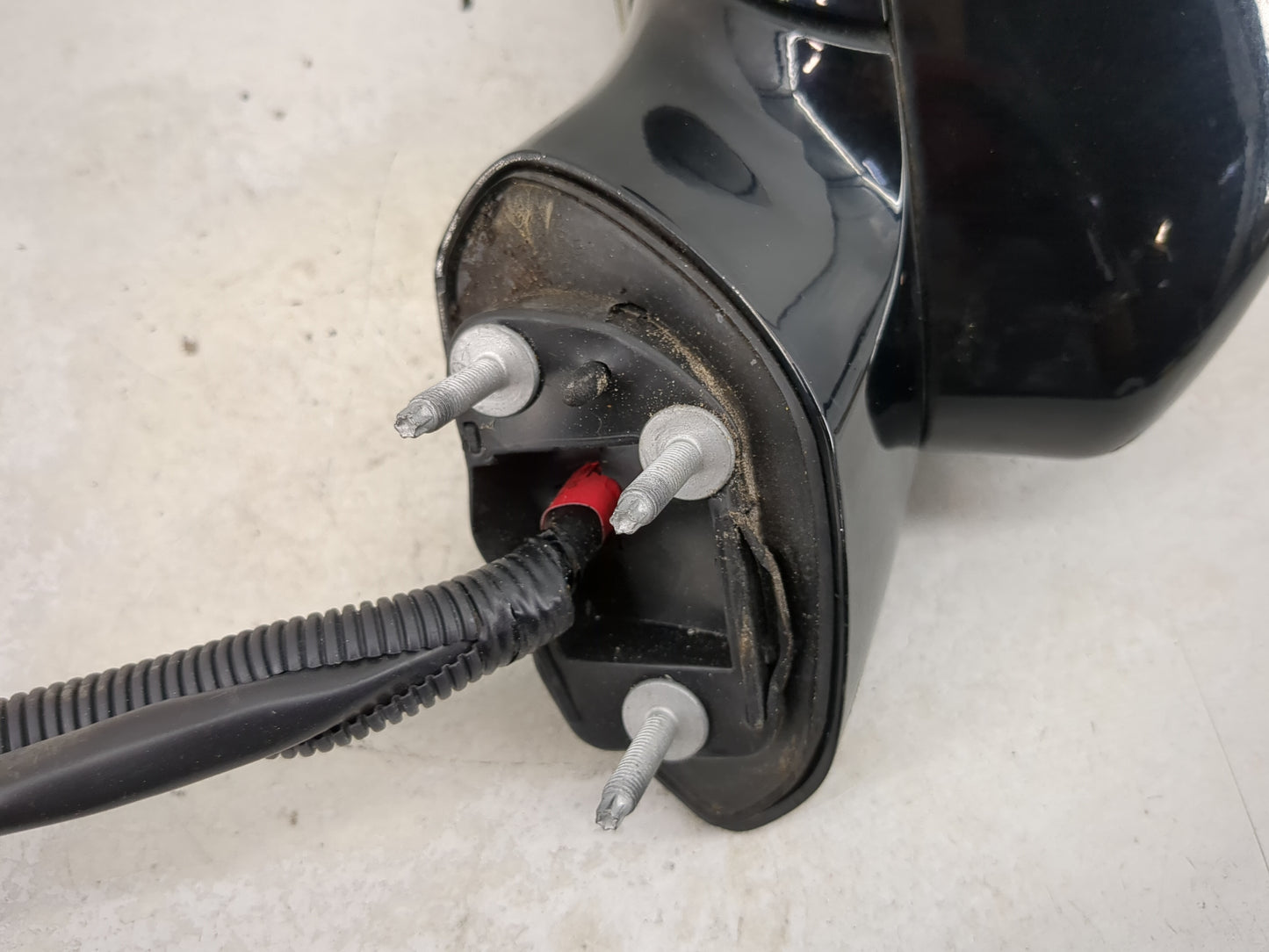 2015-2017 Ford Fusion Driver Side View Mirror - Left Door Mirror OEM Used - Oemusedautoparts1.com