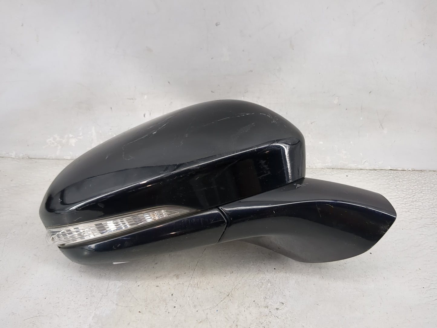 2015-2017 Ford Fusion Passenger Side View Mirror - Right Door Mirror OEM Used - Oemusedautoparts1.com