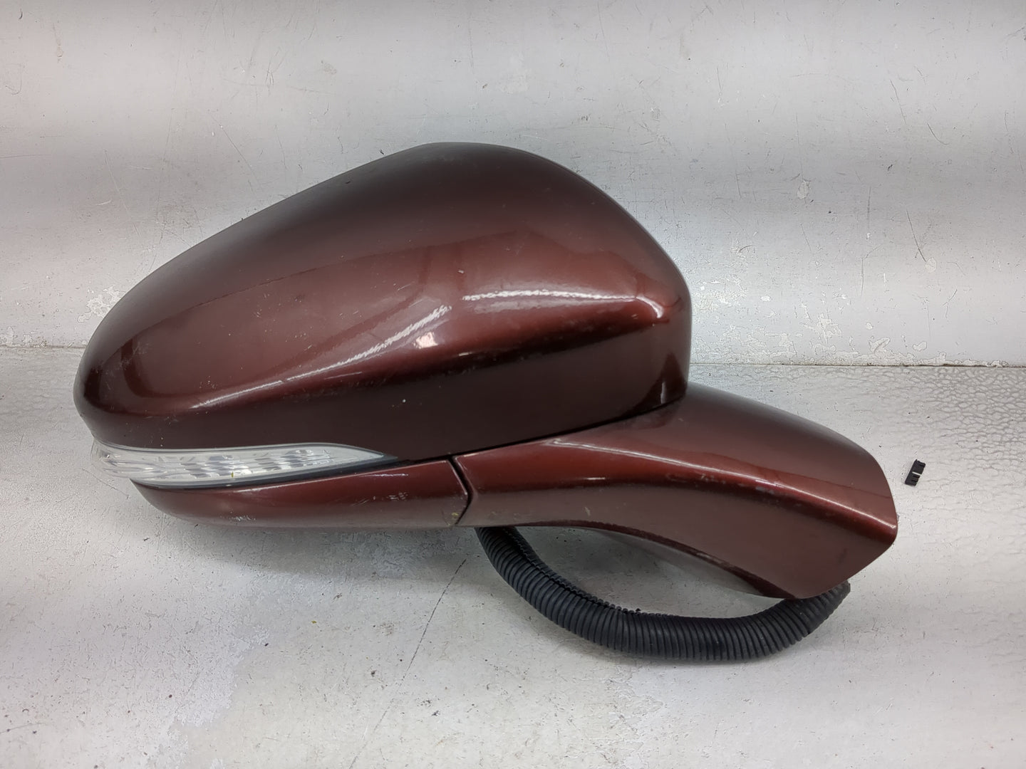 2015-2017 Ford Fusion Driver Side View Mirror - Left Door Mirror OEM Used - Oemusedautoparts1.com