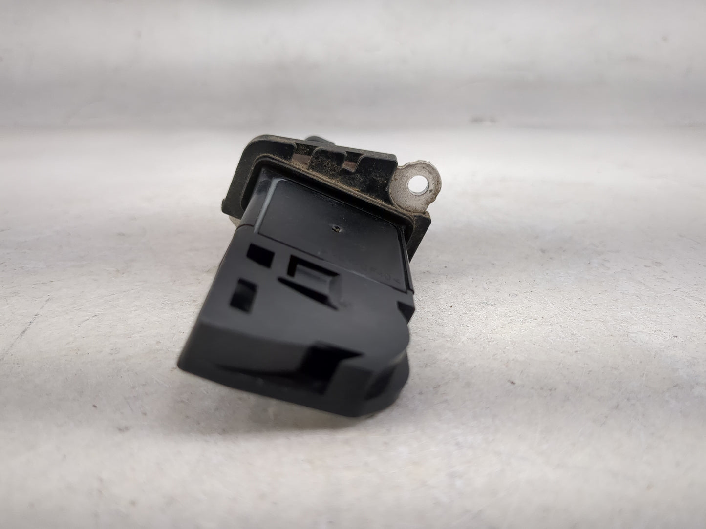 2013-2016 Ford Fusion Mass Air Flow Meter Maf 1486304 - Oemusedautoparts1.com
