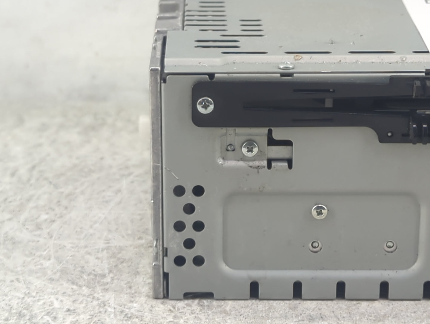 2016 Ford Fusion Radio AM FM Cd Player Receiver Replacement P/N:FS7T-19C107-YB Fits OEM Used Auto Parts - Oemusedautoparts1.
