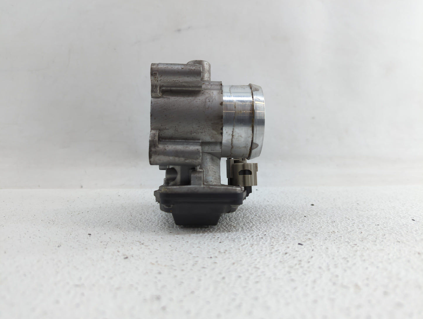 2014-2019 Ford Fusion Throttle Body P/N:DS7G-9F991-BB DS7G-9E991-BB, DS7G-9F991-CA Fits Fits 2014 2015 2016 2017 2018 2019 O