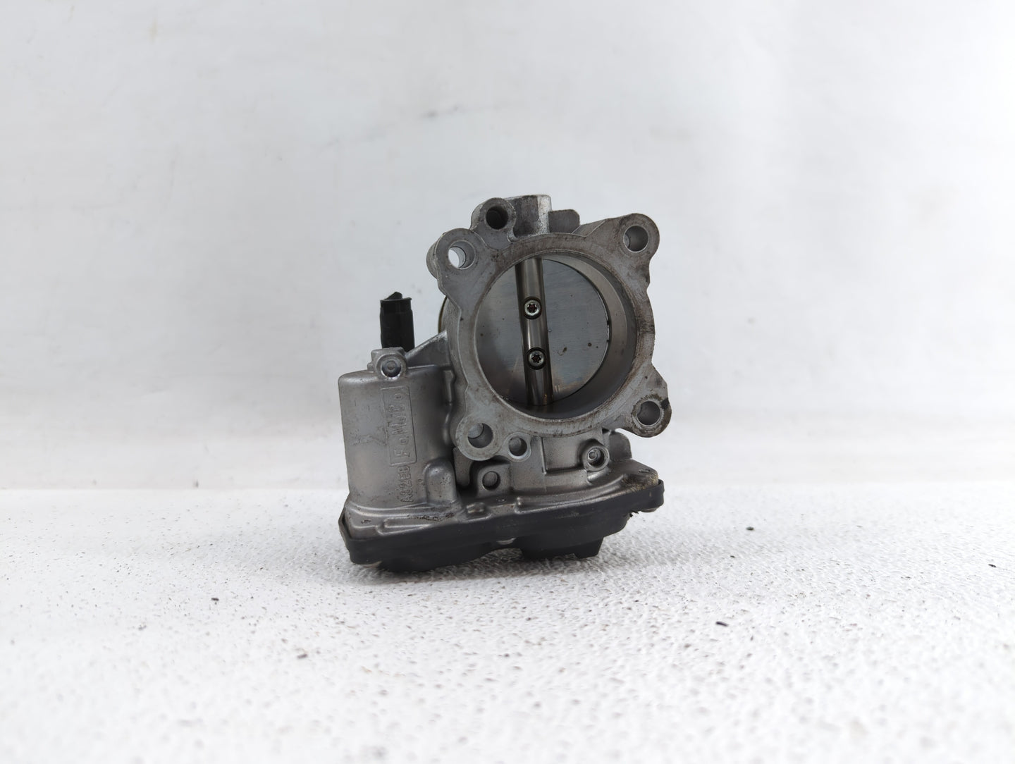 2014-2019 Ford Fusion Throttle Body P/N:DS7G-9F991-BB DS7G-9E991-BB, DS7G-9F991-CA Fits Fits 2014 2015 2016 2017 2018 2019 O