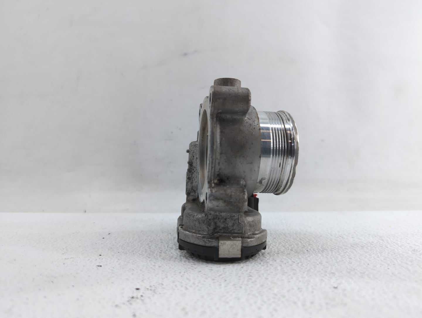 2014-2019 Ford Fusion Throttle Body P/N:DS7E-9F991-BB Fits Fits 2014 2015 2016 2017 2018 2019 OEM Used Auto Parts - Oemuseda