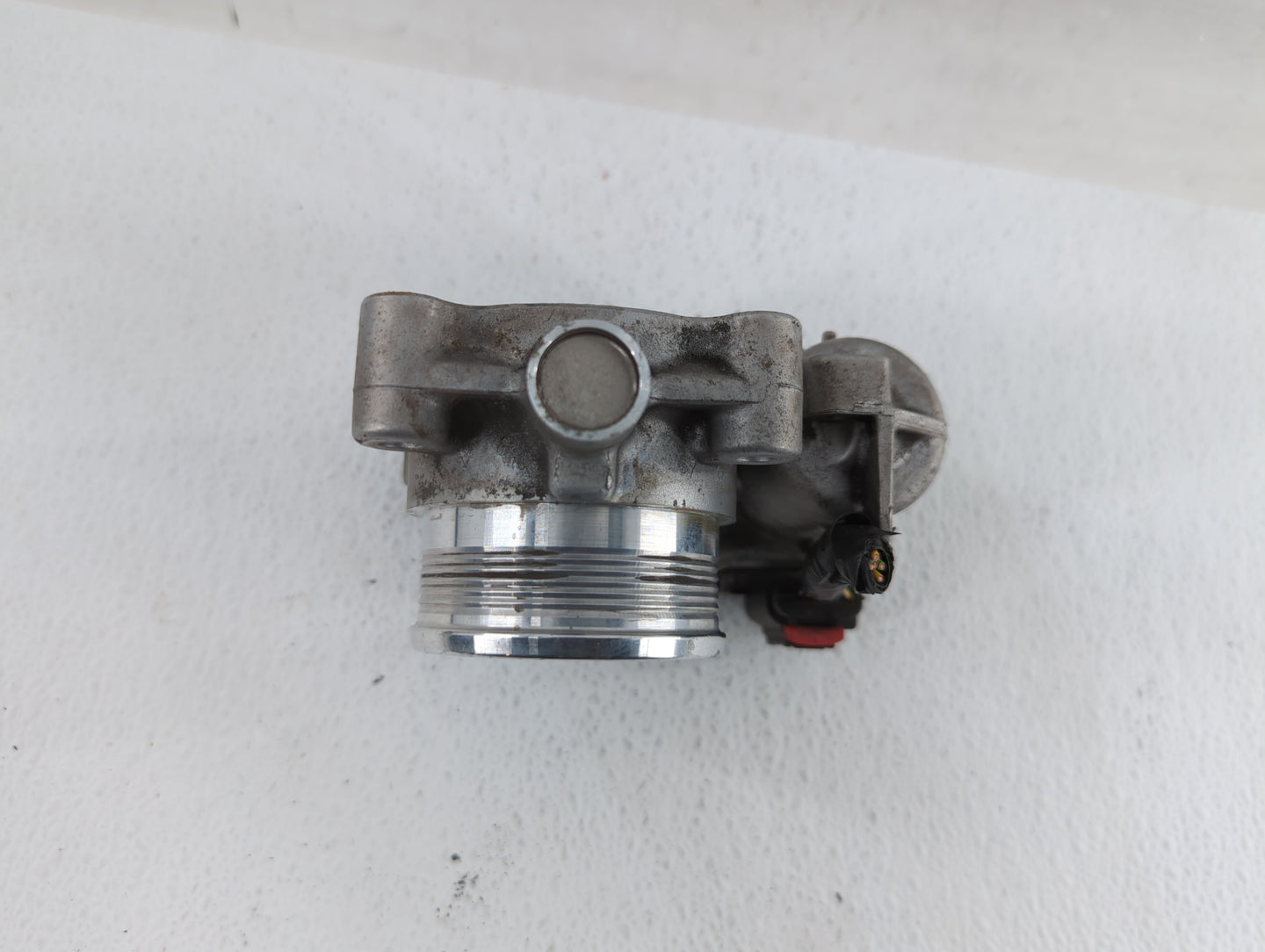 2014-2019 Ford Fusion Throttle Body P/N:DS7E-9F991-BB Fits Fits 2014 2015 2016 2017 2018 2019 OEM Used Auto Parts - Oemuseda
