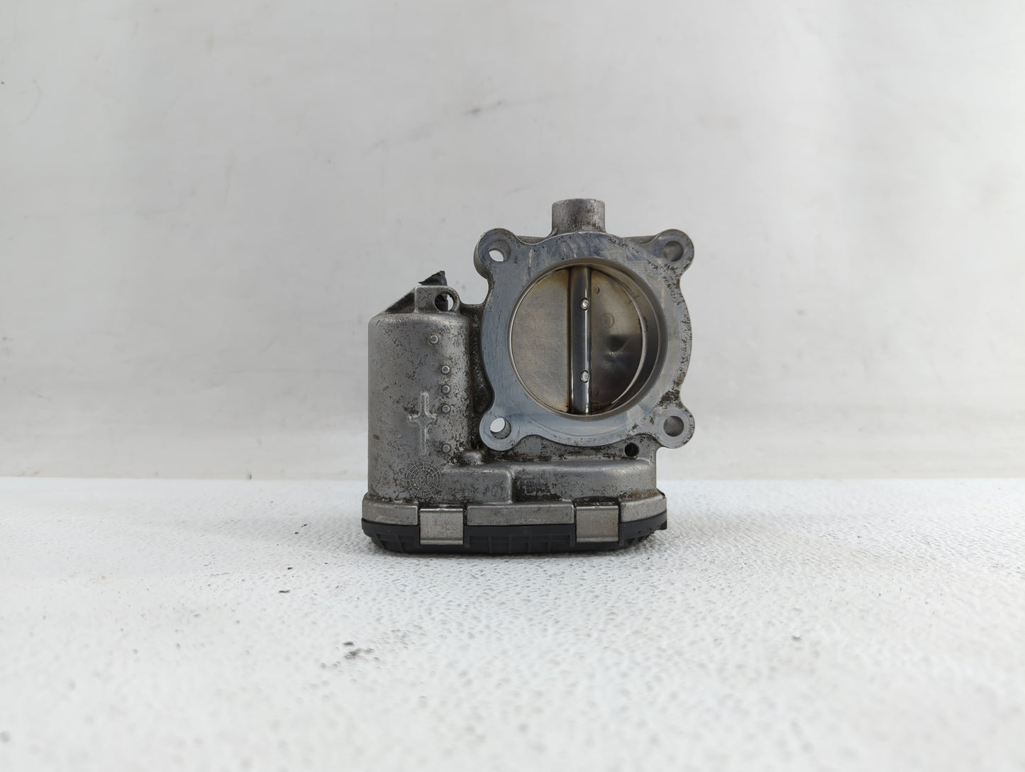 2014-2019 Ford Fusion Throttle Body P/N:DS7E-9F991-BB Fits Fits 2014 2015 2016 2017 2018 2019 OEM Used Auto Parts - Oemuseda