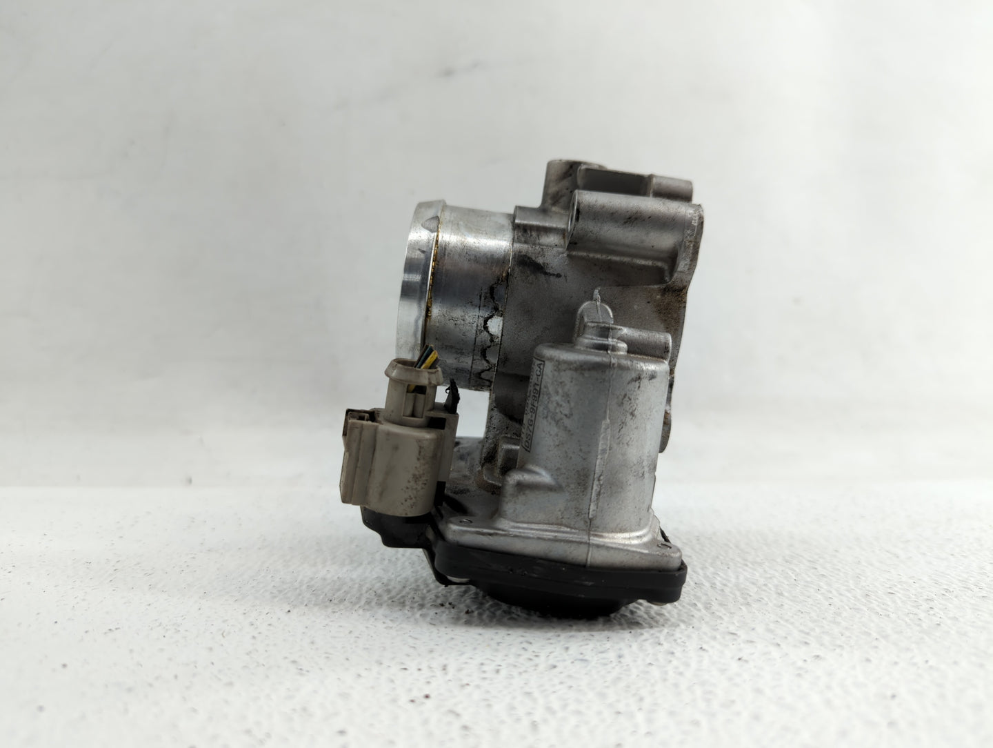 2014-2019 Ford Fusion Throttle Body P/N:DS7G-9F991-BB DS7G-9E991-BB, DS7G-9F991-CA Fits Fits 2014 2015 2016 2017 2018 2019 O
