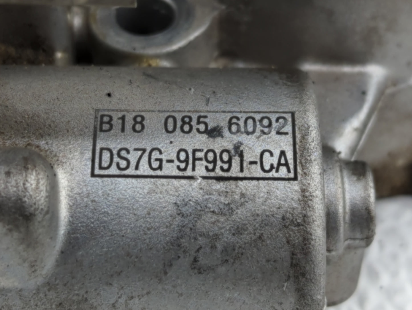 2014-2019 Ford Fusion Throttle Body P/N:DS7G-9F991-BB DS7G-9E991-BB, DS7G-9F991-CA Fits Fits 2014 2015 2016 2017 2018 2019 O
