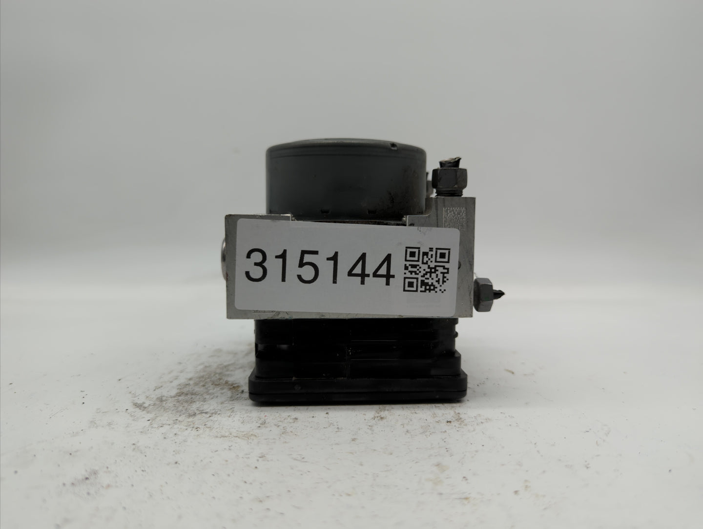 2014-2016 Ford Fusion ABS Pump Control Module Replacement P/N:EG9C-2C405-AG EG9C-2C405-AF, EG9C-2C405-AE Fits Fits 2014 2015