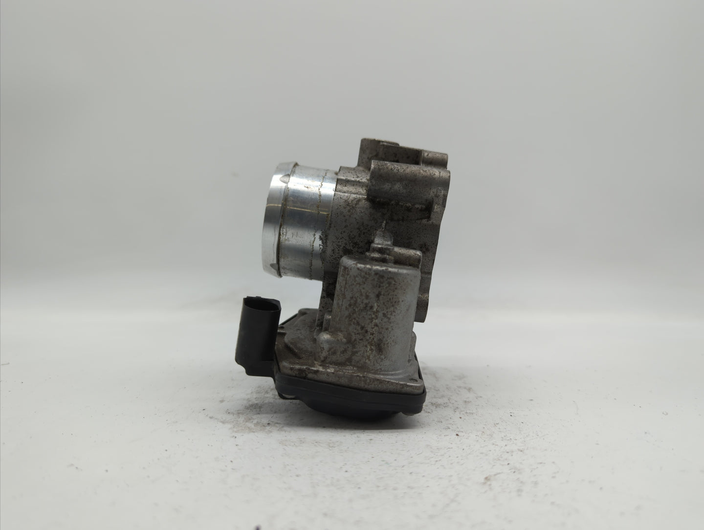 2014-2019 Ford Fusion Throttle Body P/N:DS7G-9F991-BB DS7G-9E991-BB, DS7G-9F991-CA Fits Fits 2014 2015 2016 2017 2018 2019 O