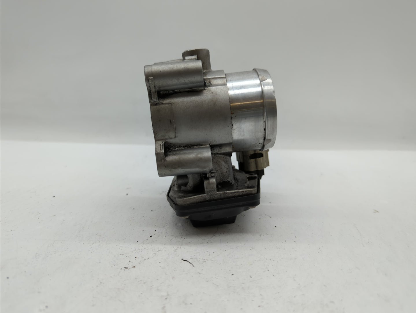 2014-2019 Ford Fusion Throttle Body P/N:DS7G-9F991-BB DS7G-9E991-BB, DS7G-9F991-CA Fits Fits 2014 2015 2016 2017 2018 2019 O