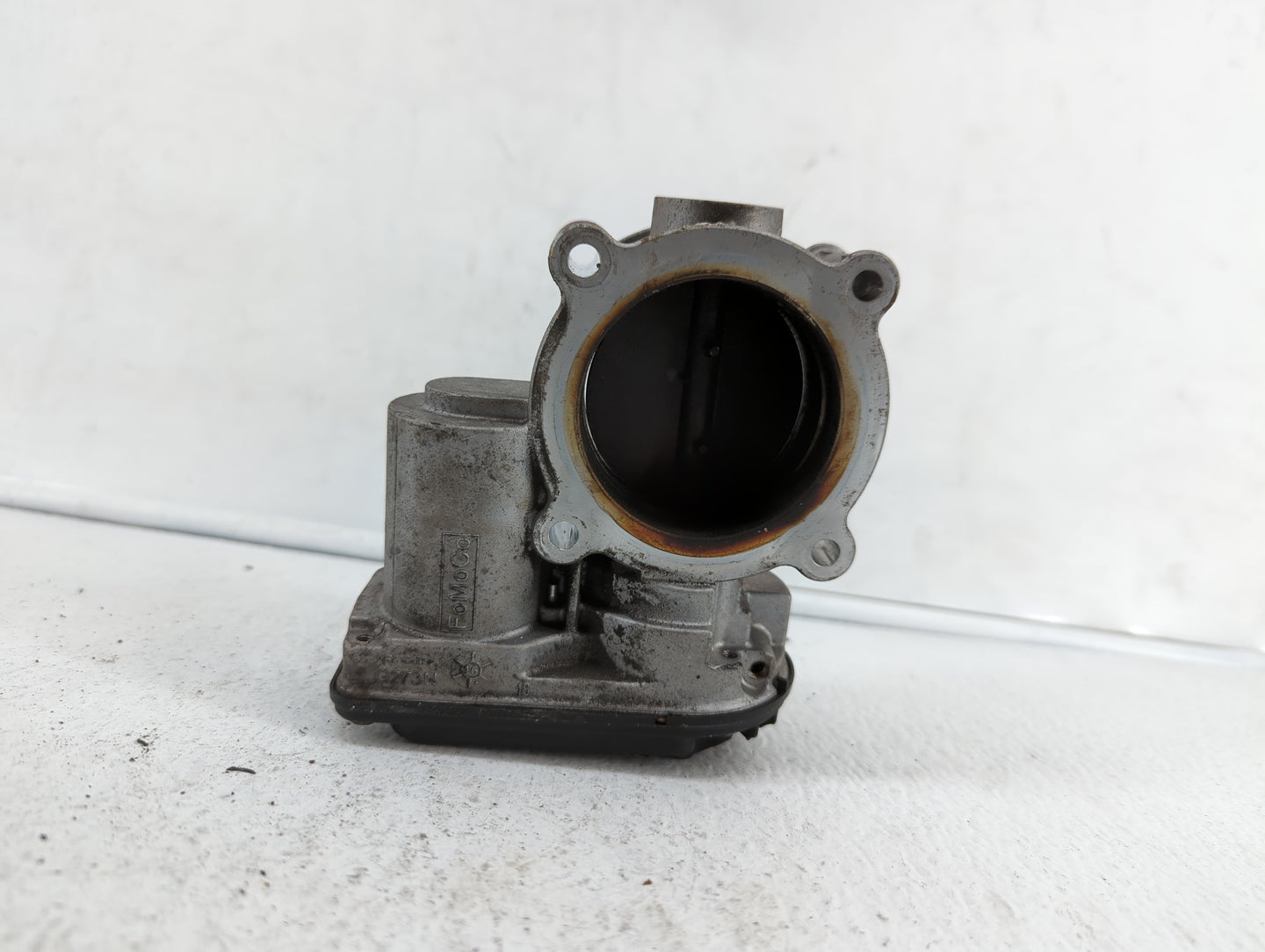 2013-2019 Ford Fusion Throttle Body P/N:DS7E-9F991-AK DS7E-9F991-AD Fits Fits 2013 2014 2015 2016 2017 2018 2019 2020 OEM Us