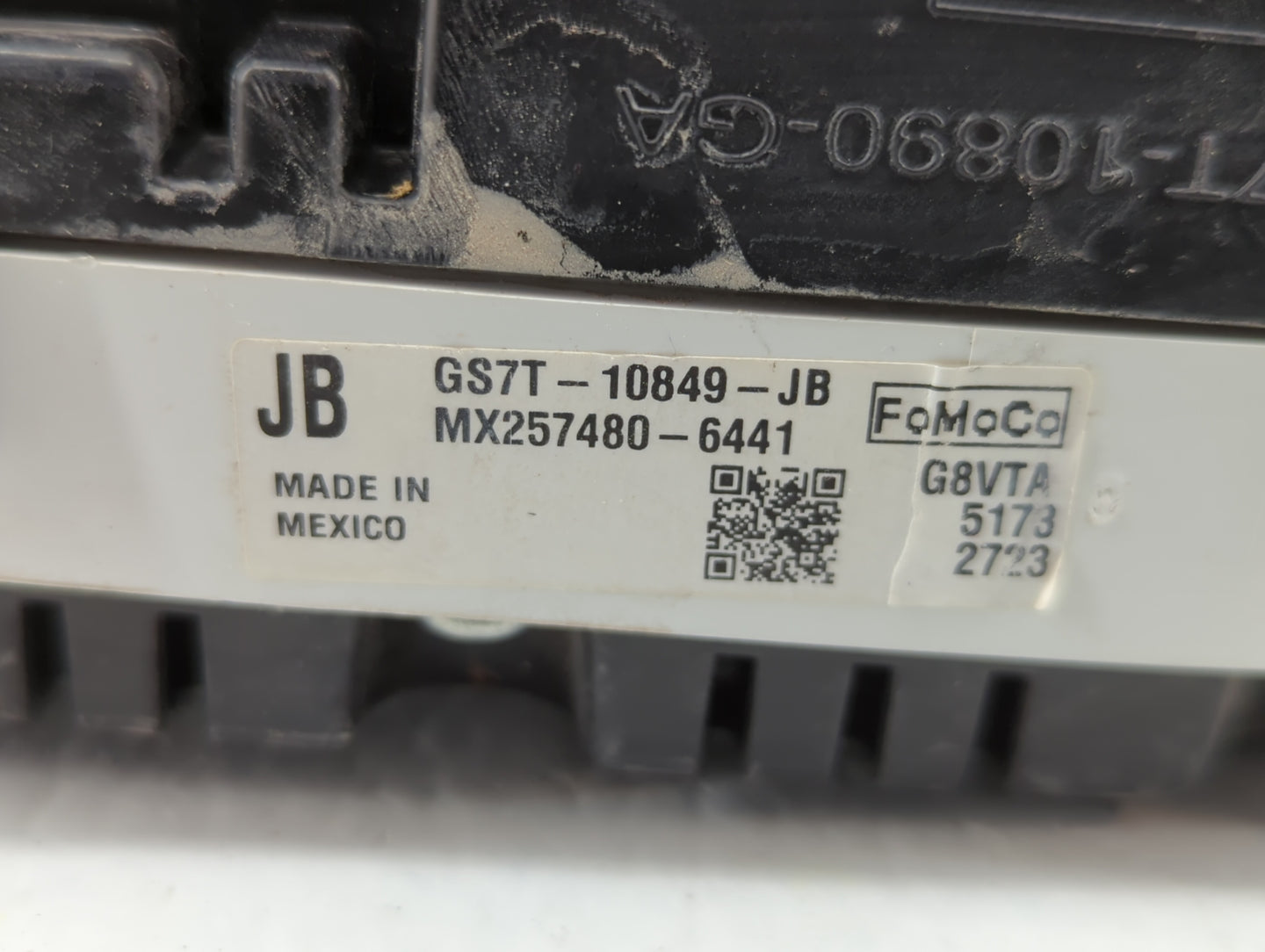 2016 Ford Fusion Instrument Cluster Speedometer Gauges P/N:GS7T-10849-JA GS7T-10849-JC, GS7T-10849-JB Fits OEM Used Auto Par