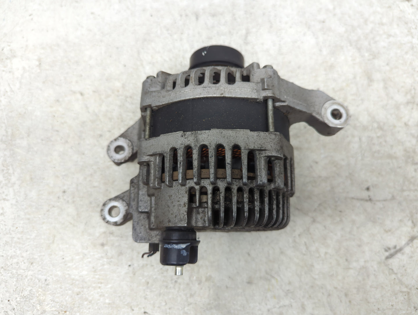 2013-2020 Ford Fusion Alternator Replacement Generator Charging Assembly Engine OEM P/N:DS7T-18300-HA Fits OEM Used Auto Par