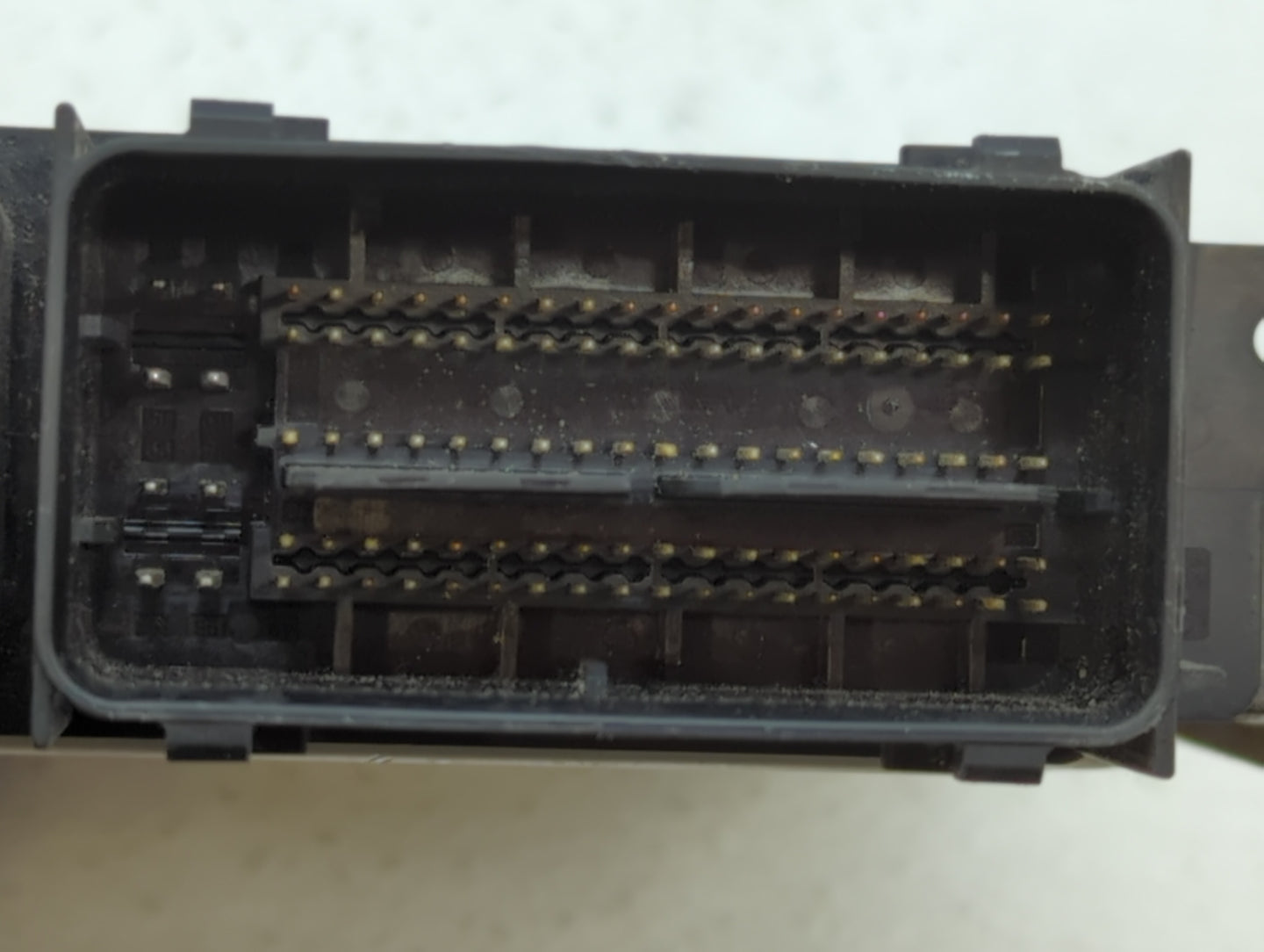 2016 Ford Fusion PCM Engine Control Computer ECU ECM PCU OEM P/N:GS7A-12A650-KC GS7A-12A650-KD, GS7A-12A560-HB Fits OEM Used