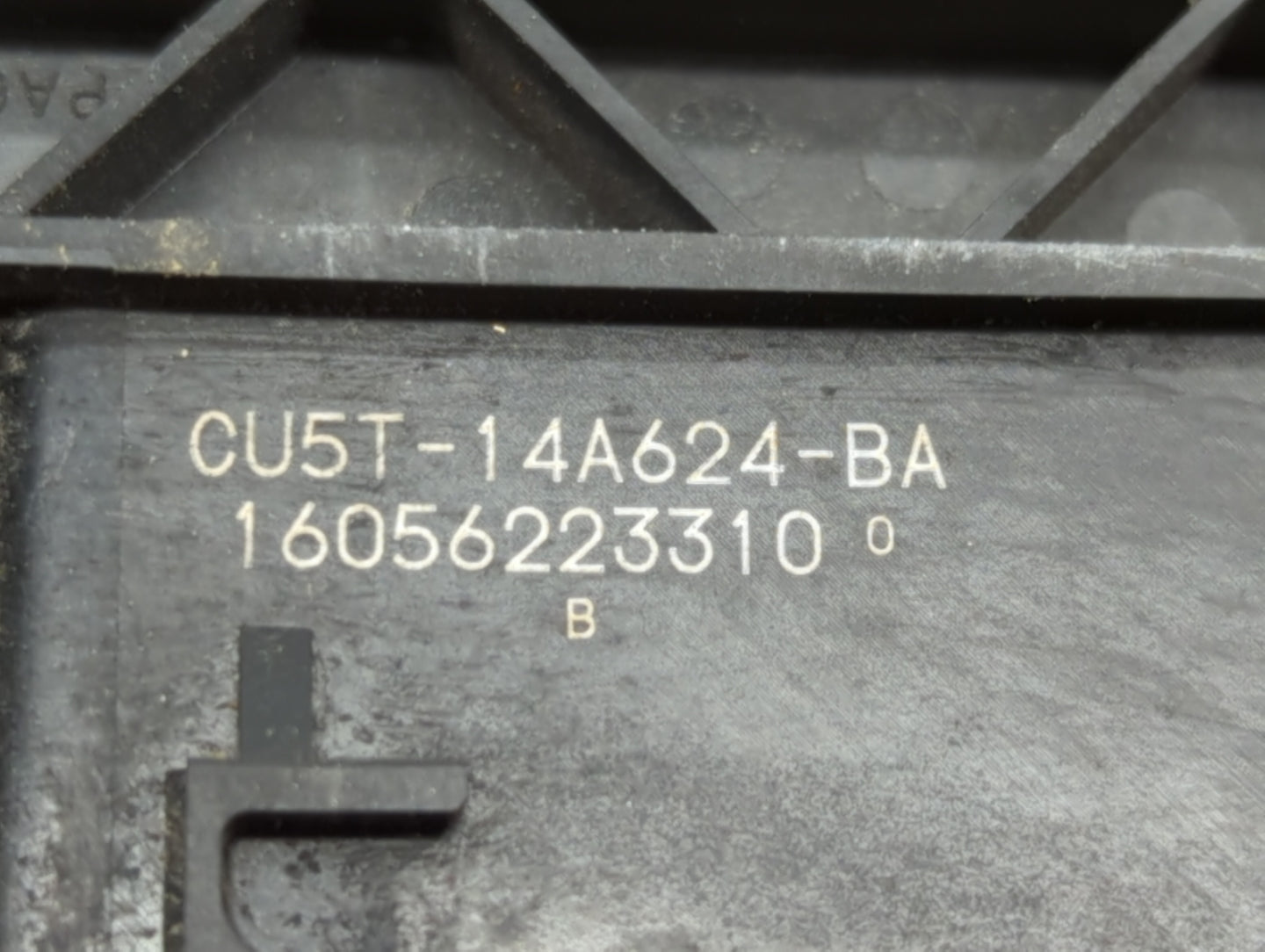 2016 Ford Fusion PCM Engine Control Computer ECU ECM PCU OEM P/N:GS7A-12A650-KC GS7A-12A650-KD, GS7A-12A560-HB Fits OEM Used