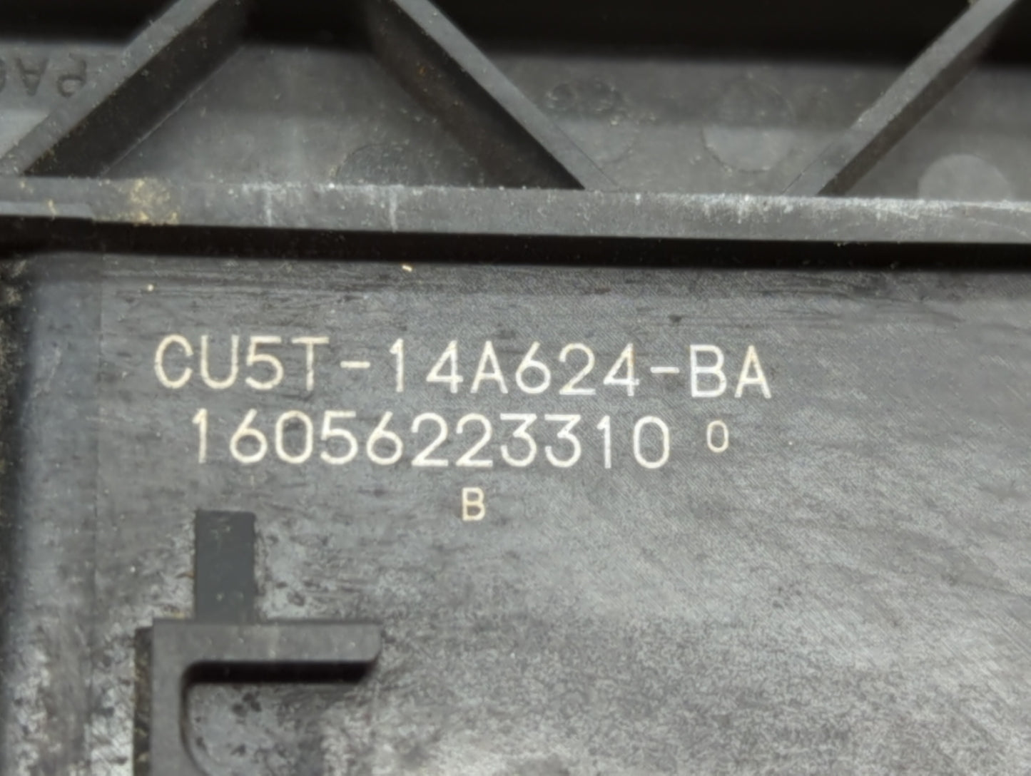 2016 Ford Fusion PCM Engine Control Computer ECU ECM PCU OEM P/N:GS7A-12A650-KC GS7A-12A650-KD, GS7A-12A560-HB Fits OEM Used