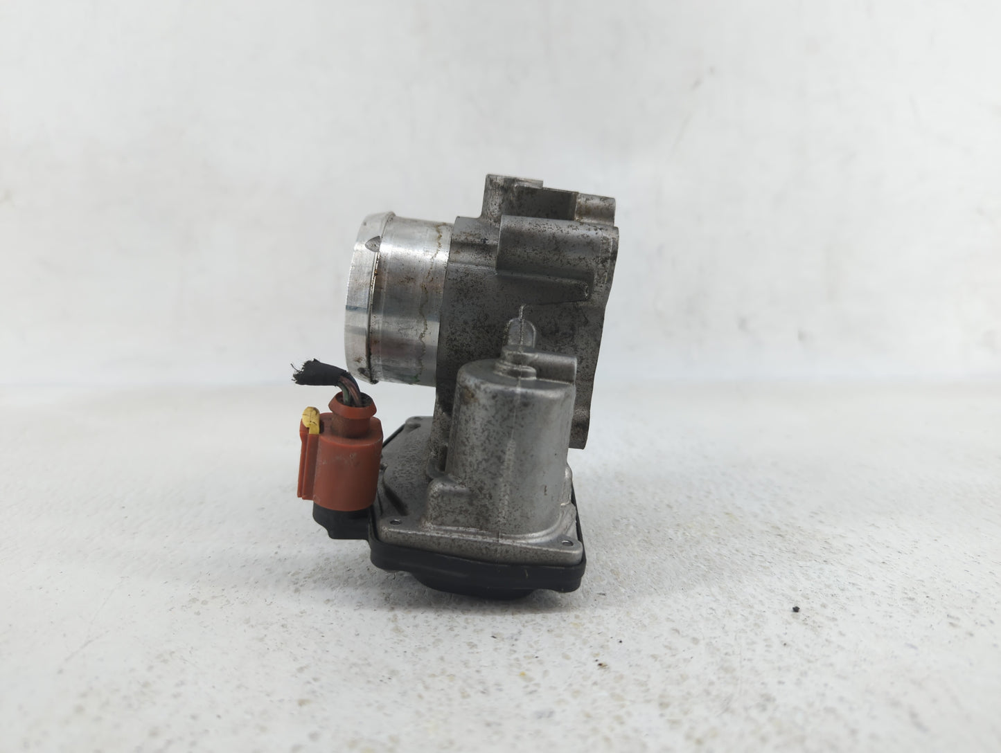 2014-2019 Ford Fusion Throttle Body P/N:50989011 DS7G-9F991-BB, DS7G-9E991-BB Fits Fits 2014 2015 2016 2017 2018 2019 OEM Us
