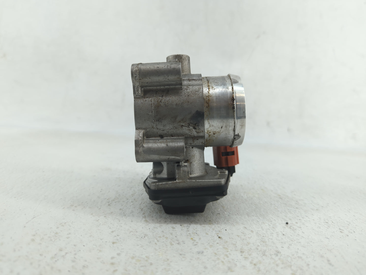2014-2019 Ford Fusion Throttle Body P/N:50989011 DS7G-9F991-BB, DS7G-9E991-BB Fits Fits 2014 2015 2016 2017 2018 2019 OEM Us