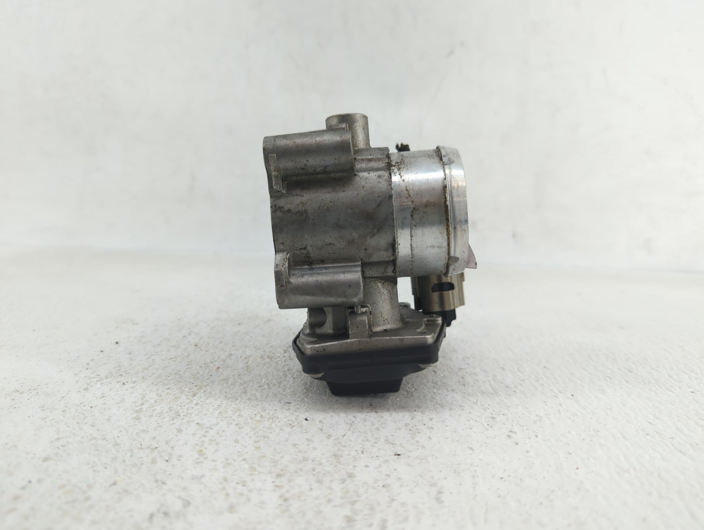 2014-2019 Ford Fusion Throttle Body P/N:50989011 DS7G-9F991-BB, DS7G-9E991-BB Fits Fits 2014 2015 2016 2017 2018 2019 OEM Us