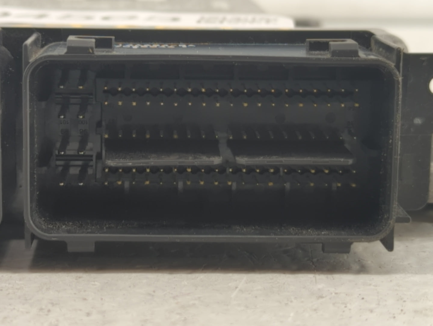 2014-2016 Ford Fusion PCM Engine Control Computer ECU ECM PCU OEM P/N:ES7A-12A650-EK ES7A-12A650-DFC Fits Fits 2014 2015 201