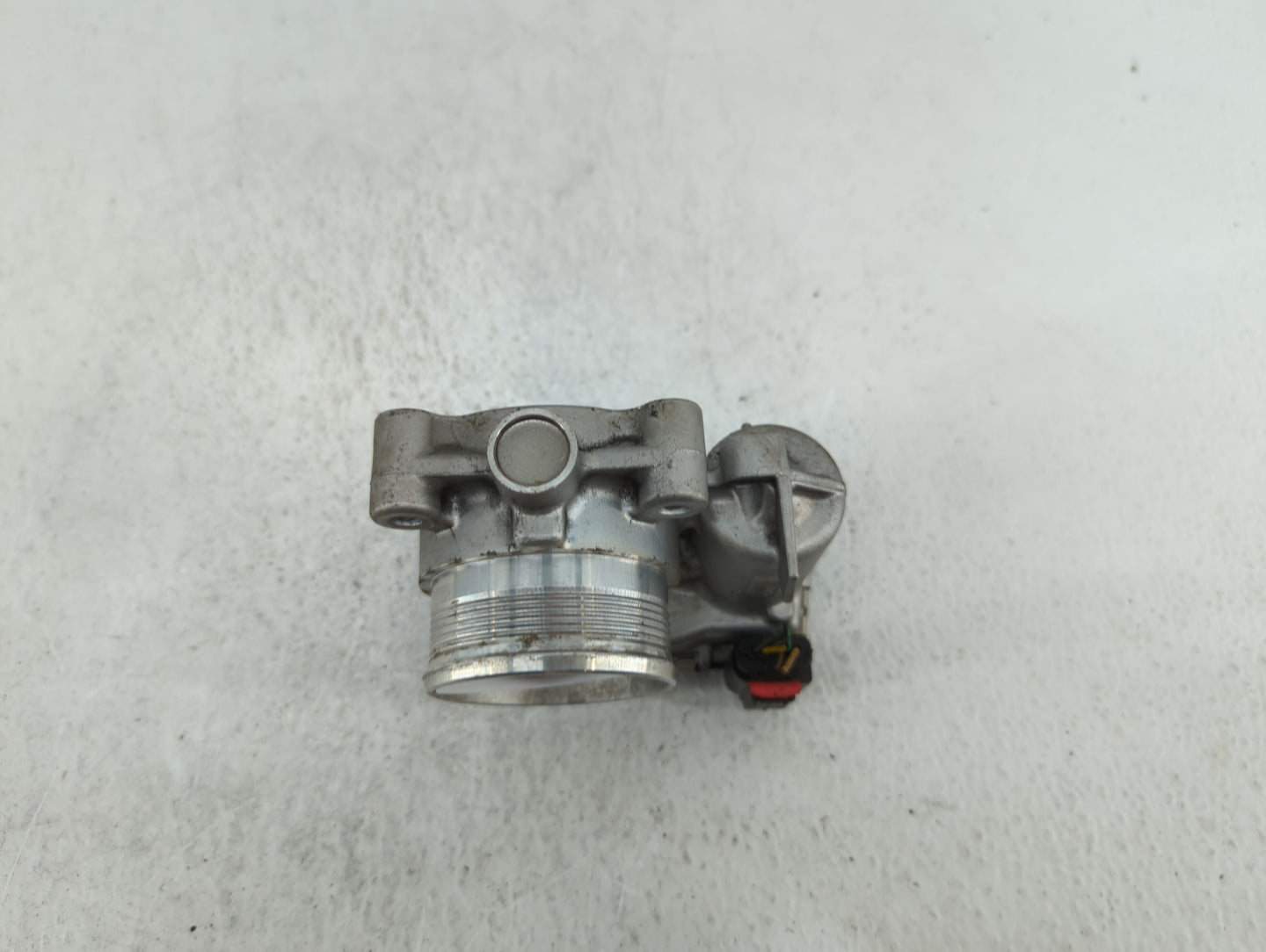 2014-2020 Ford Fusion Throttle Body P/N:DS7E-9F991-BB Fits Fits 2014 2015 2016 2017 2018 2019 2020 2021 2022 OEM Used Auto P