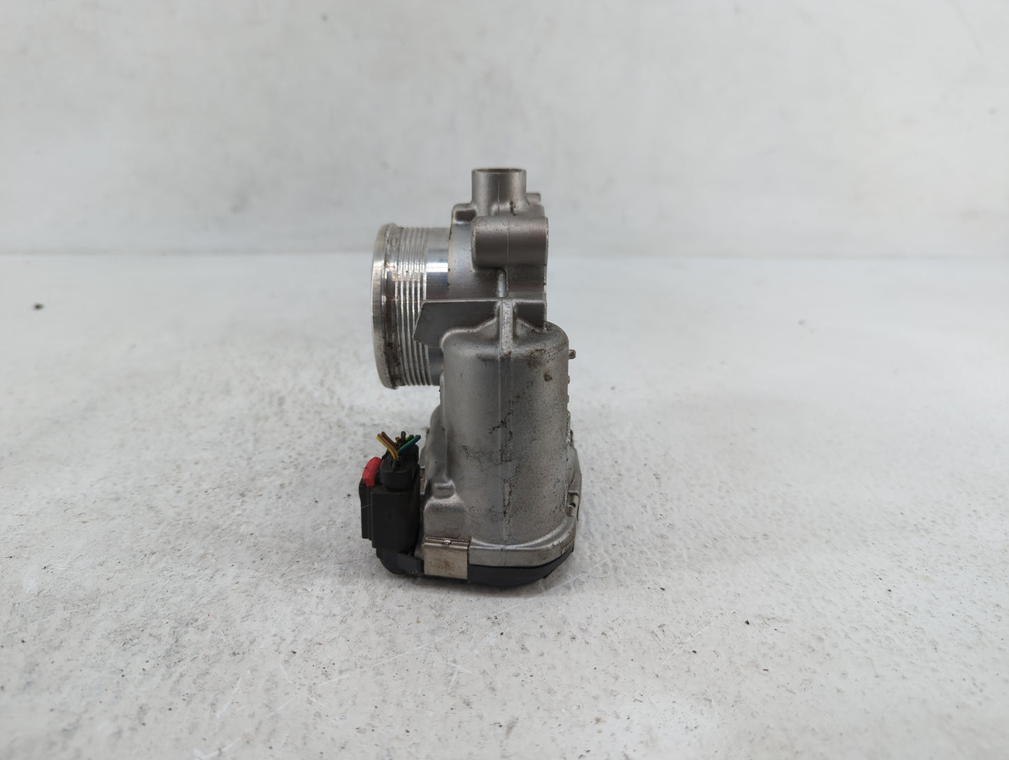 2014-2020 Ford Fusion Throttle Body P/N:DS7E-9F991-BB Fits Fits 2014 2015 2016 2017 2018 2019 2020 2021 2022 OEM Used Auto P