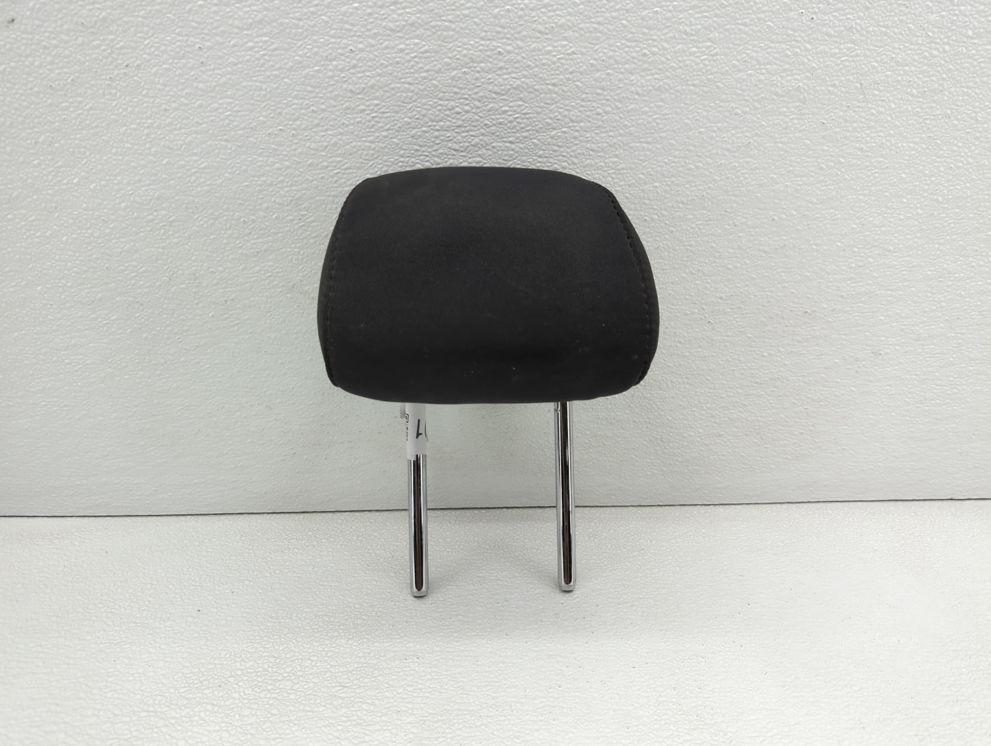 2015-2016 Ford Fusion Headrest Head Rest Front Driver Passenger Seat - Oemusedautoparts1.com