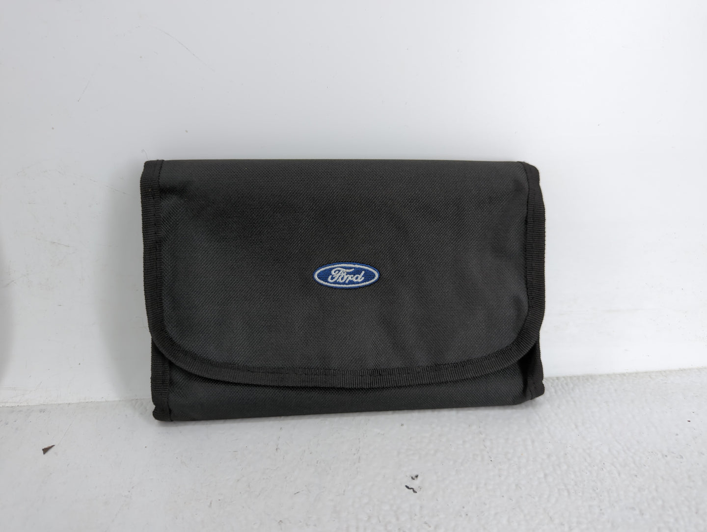 2016 Ford Fusion Owners Manual Book Guide OEM Used Auto Parts - Oemusedautoparts1.com