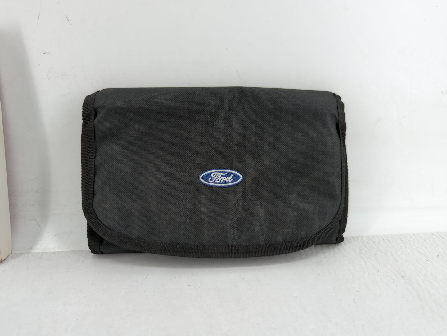 2016 Ford Fusion Owners Manual Book Guide OEM Used Auto Parts - Oemusedautoparts1.com