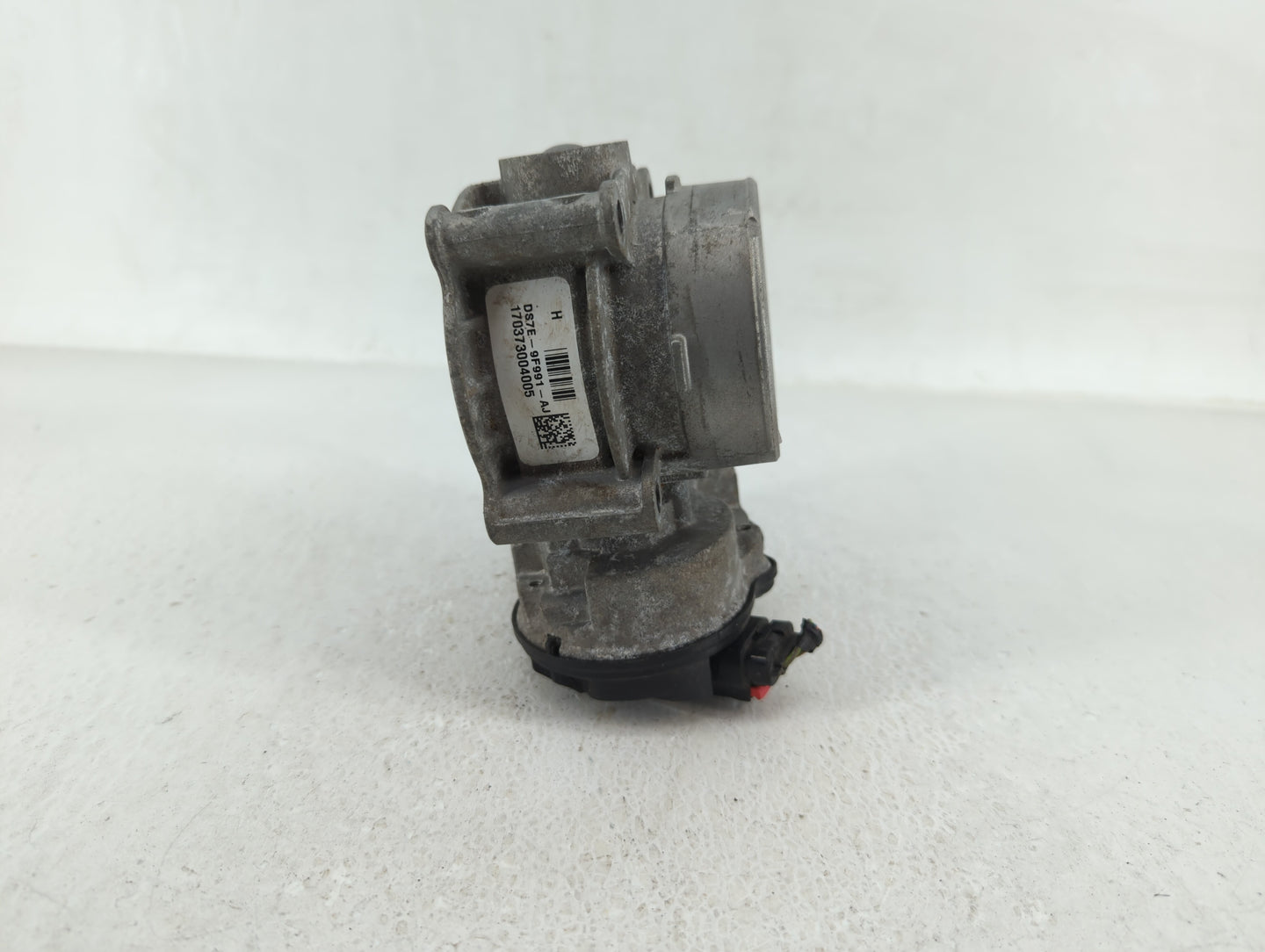 2013-2020 Ford Fusion Throttle Body P/N:DS7E-9F991-AH DS7E-9F991-AG Fits Fits 2013 2014 2015 2016 2017 2018 2019 2020 2021 2