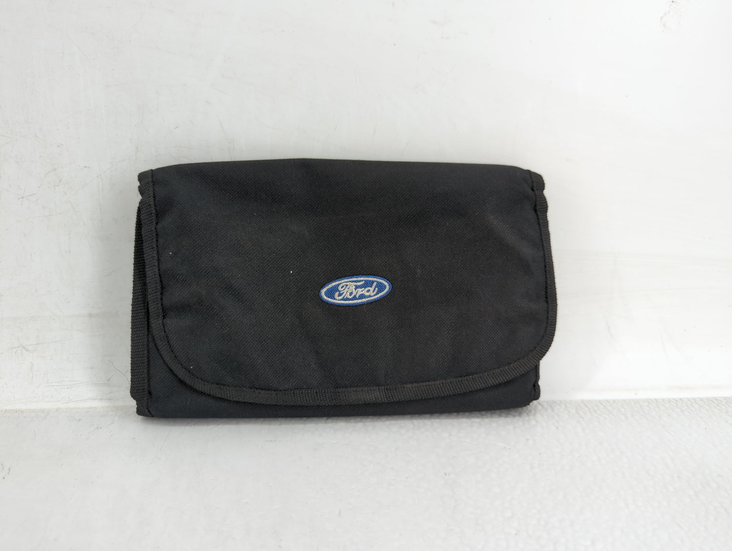 2016 Ford Fusion Owners Manual Book Guide OEM Used Auto Parts - Oemusedautoparts1.com