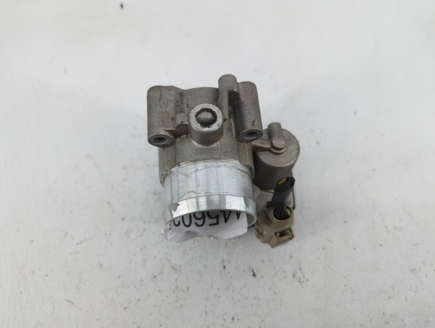 2014-2020 Ford Fusion Throttle Body P/N:DS7G-9F991-BB DS7G-9F991-CA Fits Fits 2014 2015 2016 2017 2018 2019 2020 OEM Used Au