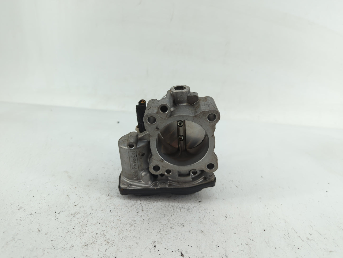 2014-2020 Ford Fusion Throttle Body P/N:DS7G-9F991-BB DS7G-9F991-CA Fits Fits 2014 2015 2016 2017 2018 2019 2020 OEM Used Au