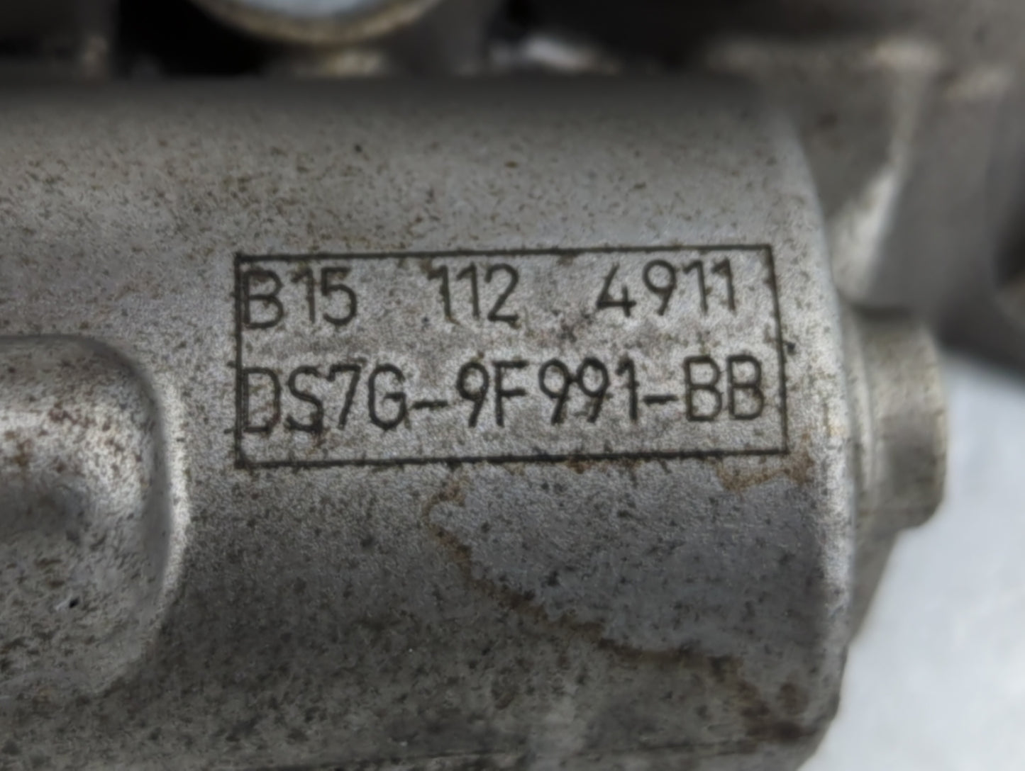 2014-2020 Ford Fusion Throttle Body P/N:DS7G-9F991-BB DS7G-9F991-CA Fits Fits 2014 2015 2016 2017 2018 2019 2020 OEM Used Au