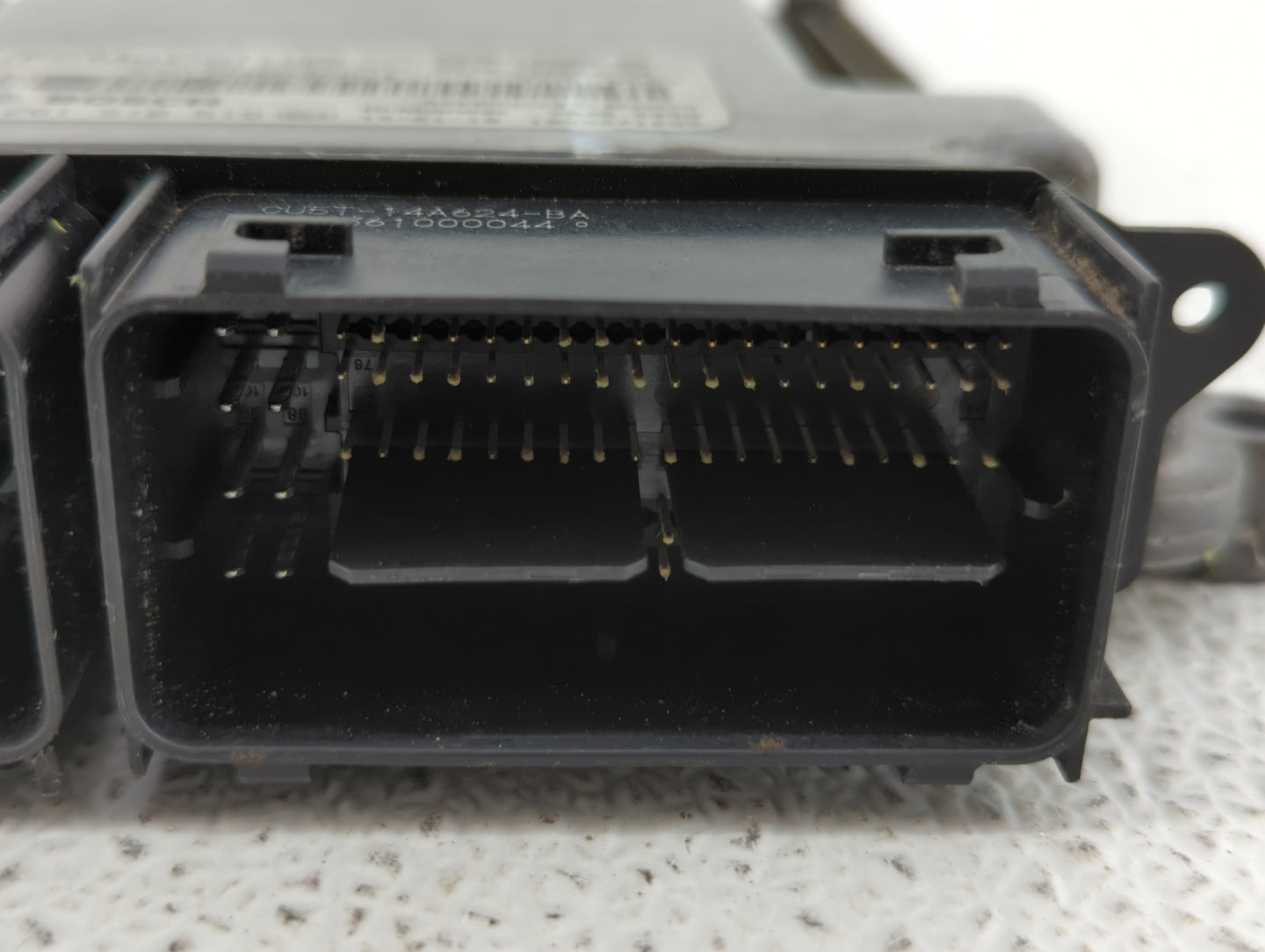 2014-2016 Ford Fusion PCM Engine Control Computer ECU ECM PCU OEM P/N:ES7A-12A650-DAD DS7A-12B684-DA Fits Fits 2014 2015 201