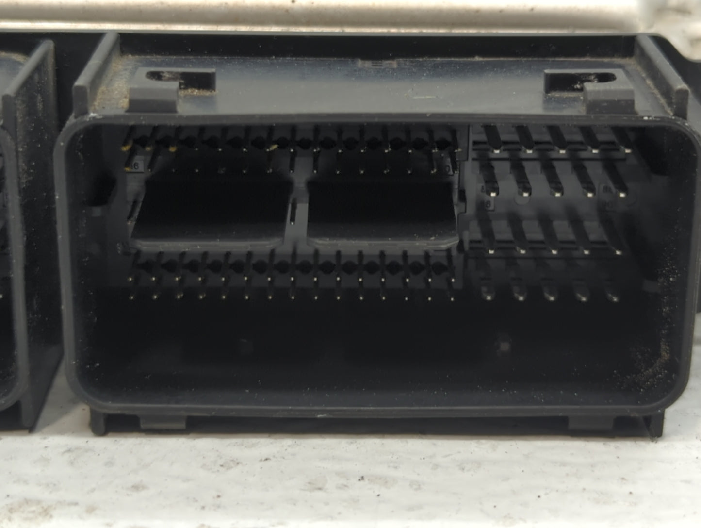 2016 Ford Fusion PCM Engine Control Computer ECU ECM PCU OEM P/N:FJ5A-12B684-AA GS7A-12A650-KC, GS7A-12A560-HC Fits OEM Used