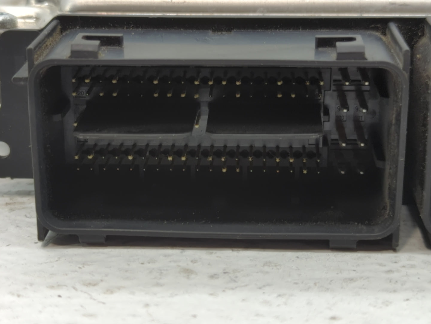 2014-2016 Ford Fusion PCM Engine Control Computer ECU ECM PCU OEM P/N:ES7A-12A650-AK ES7A-12A650-DAD Fits Fits 2014 2015 201