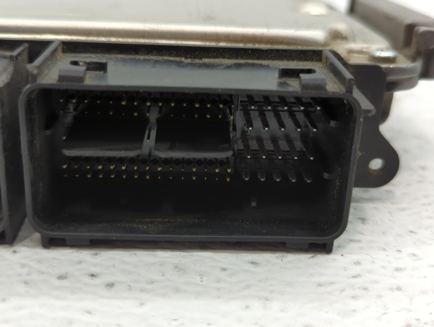 2014-2016 Ford Fusion PCM Engine Control Computer ECU ECM PCU OEM P/N:ES7A-12A650-DFC ES7A-12A650-EL Fits Fits 2014 2015 201