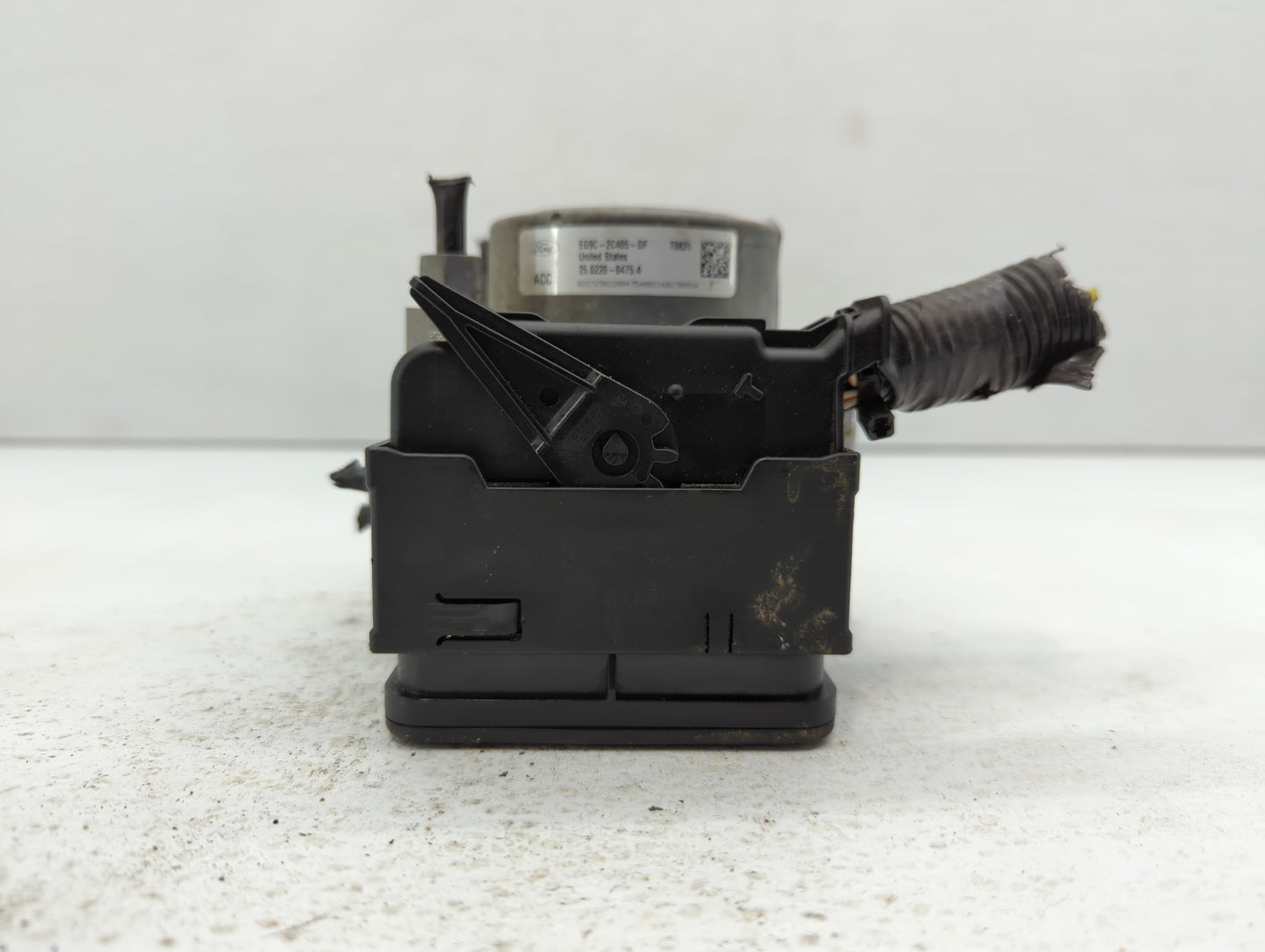 2014-2016 Ford Fusion ABS Pump Control Module Replacement P/N:EG9C-2C405-DF Fits Fits 2014 2015 2016 OEM Used Auto Parts - O