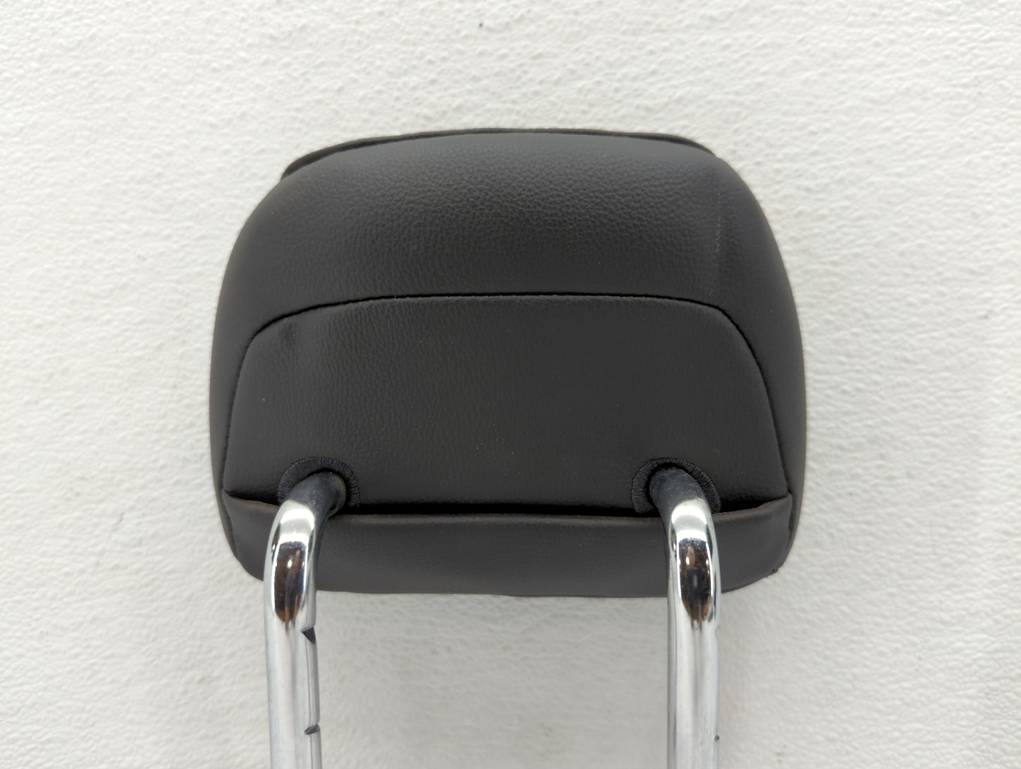 2015-2016 Ford Fusion Headrest Head Rest Rear Seat - Oemusedautoparts1.com