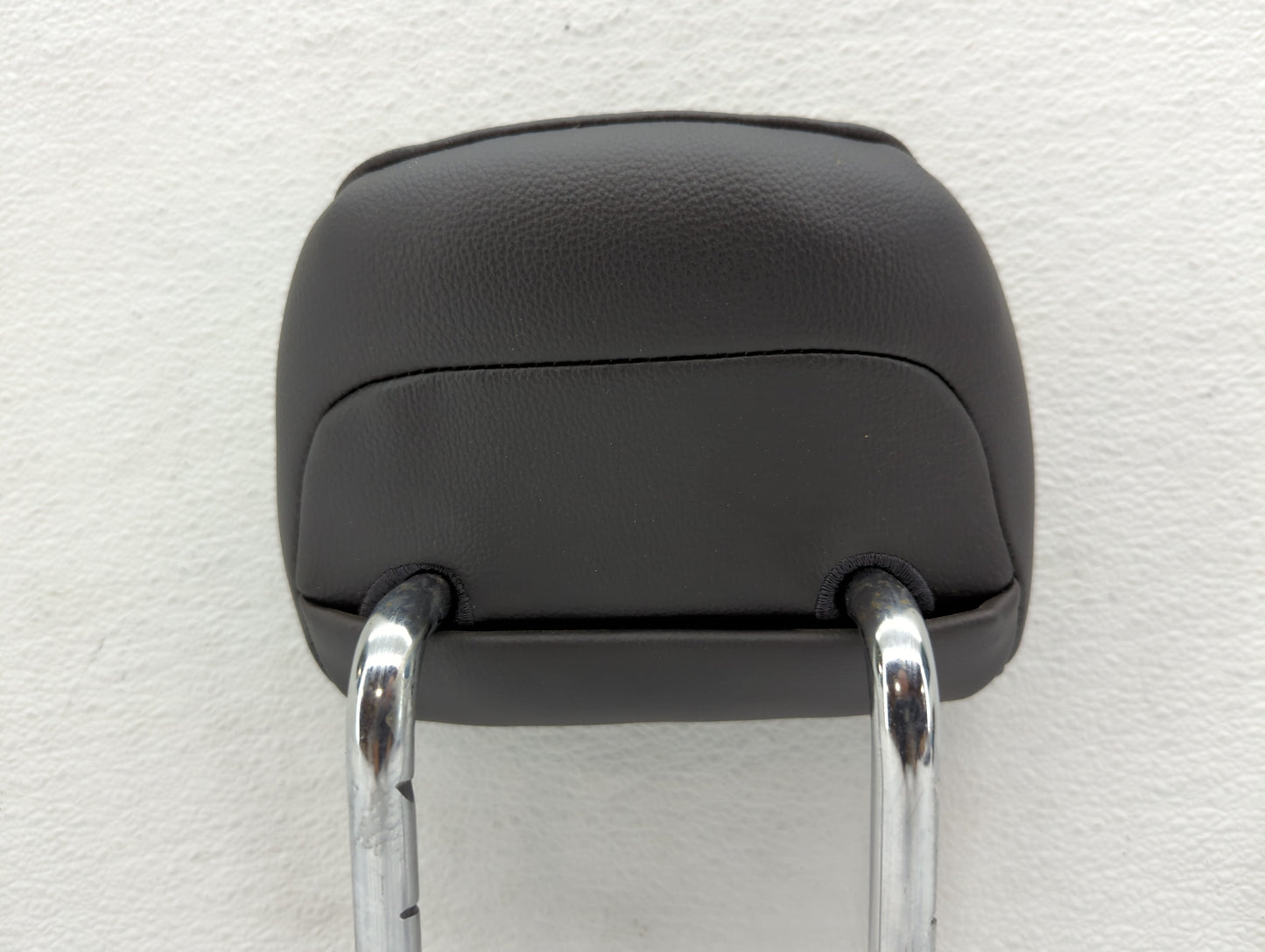 2015-2016 Ford Fusion Headrest Head Rest Rear Seat Black - Oemusedautoparts1.com