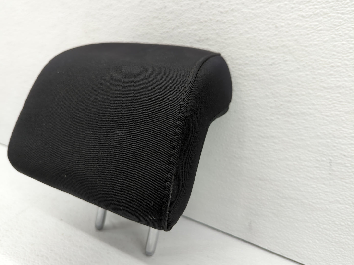 2015-2016 Ford Fusion Headrest Head Rest Front Driver Passenger Seat - Oemusedautoparts1.com