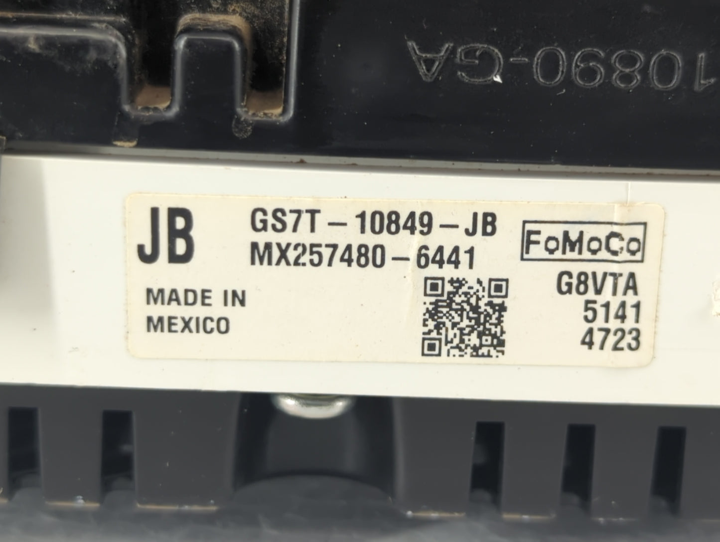 2016 Ford Fusion Instrument Cluster Speedometer Gauges P/N:HS7T-10849-JF, GS7T-10849-JB Fits OEM Used Auto Parts - Oemusedau