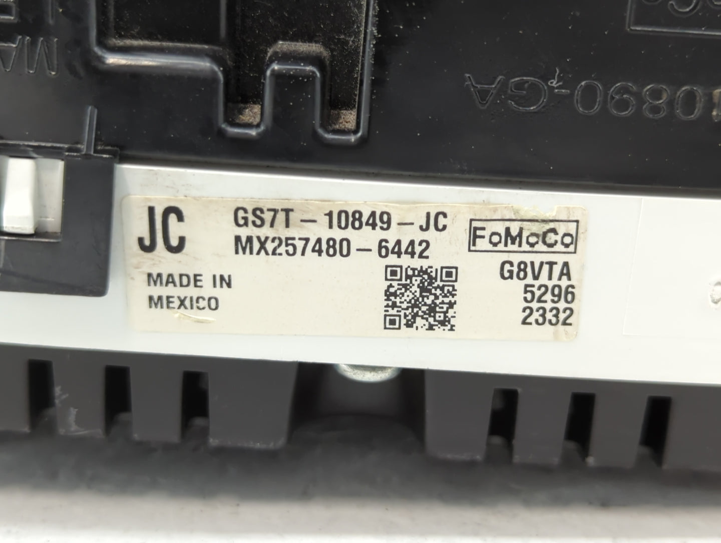 2016 Ford Fusion Instrument Cluster Speedometer Gauges P/N:GS7T-10849-JB GS7T-10849-JC Fits OEM Used Auto Parts - Oemusedaut